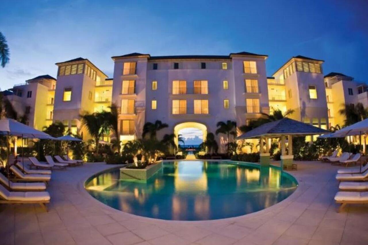 West Bay Club Hotel Grace Bay Exterior photo