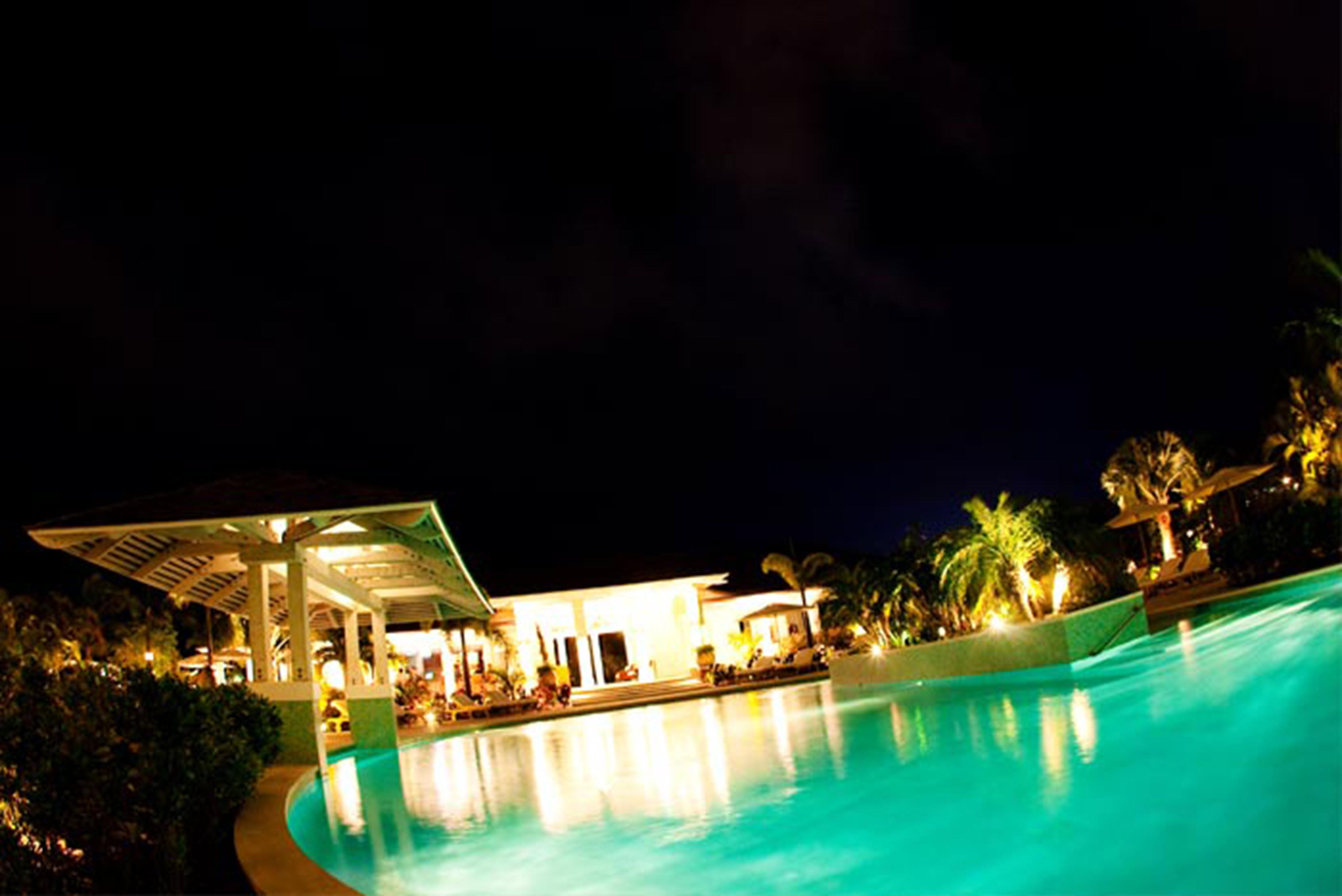 West Bay Club Hotel Grace Bay Exterior photo