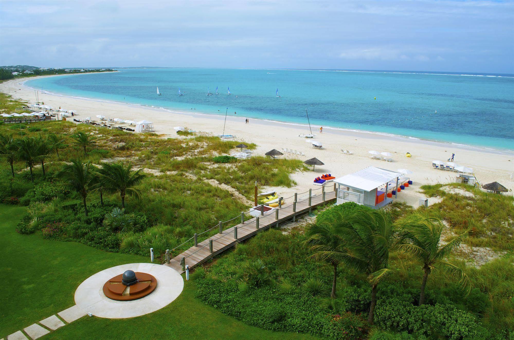 West Bay Club Hotel Grace Bay Exterior photo